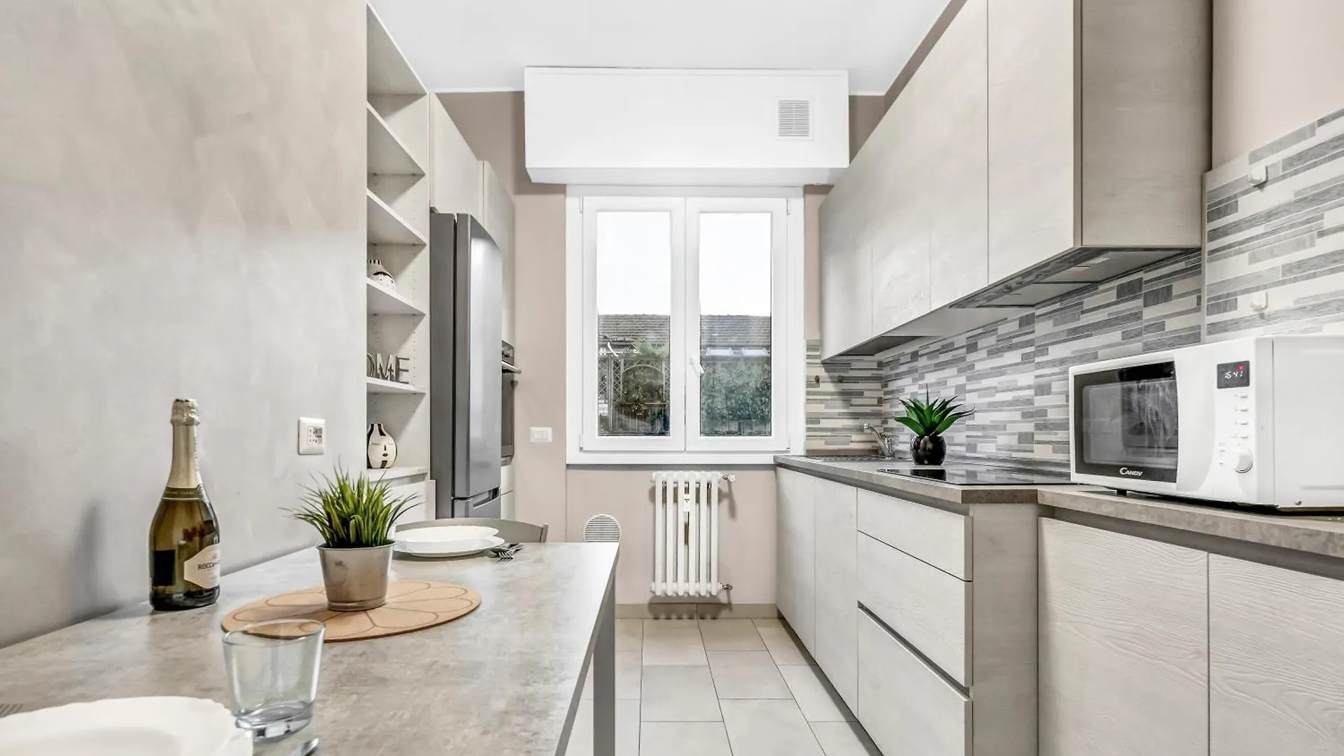 Apartment Ma22 - Duomo-Loreto - Near The Duomo - Milan